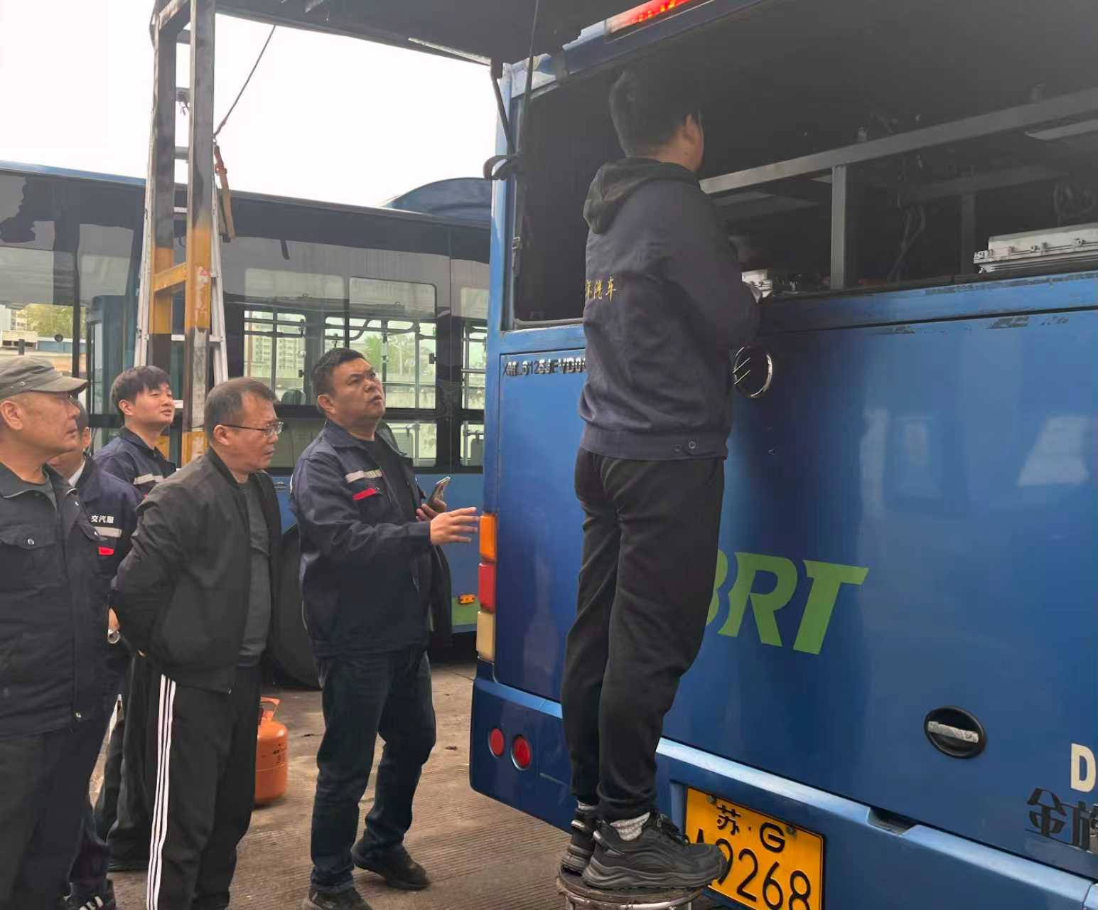 公交汽服公司开展安全生产综合检查，筑牢安全生产防线