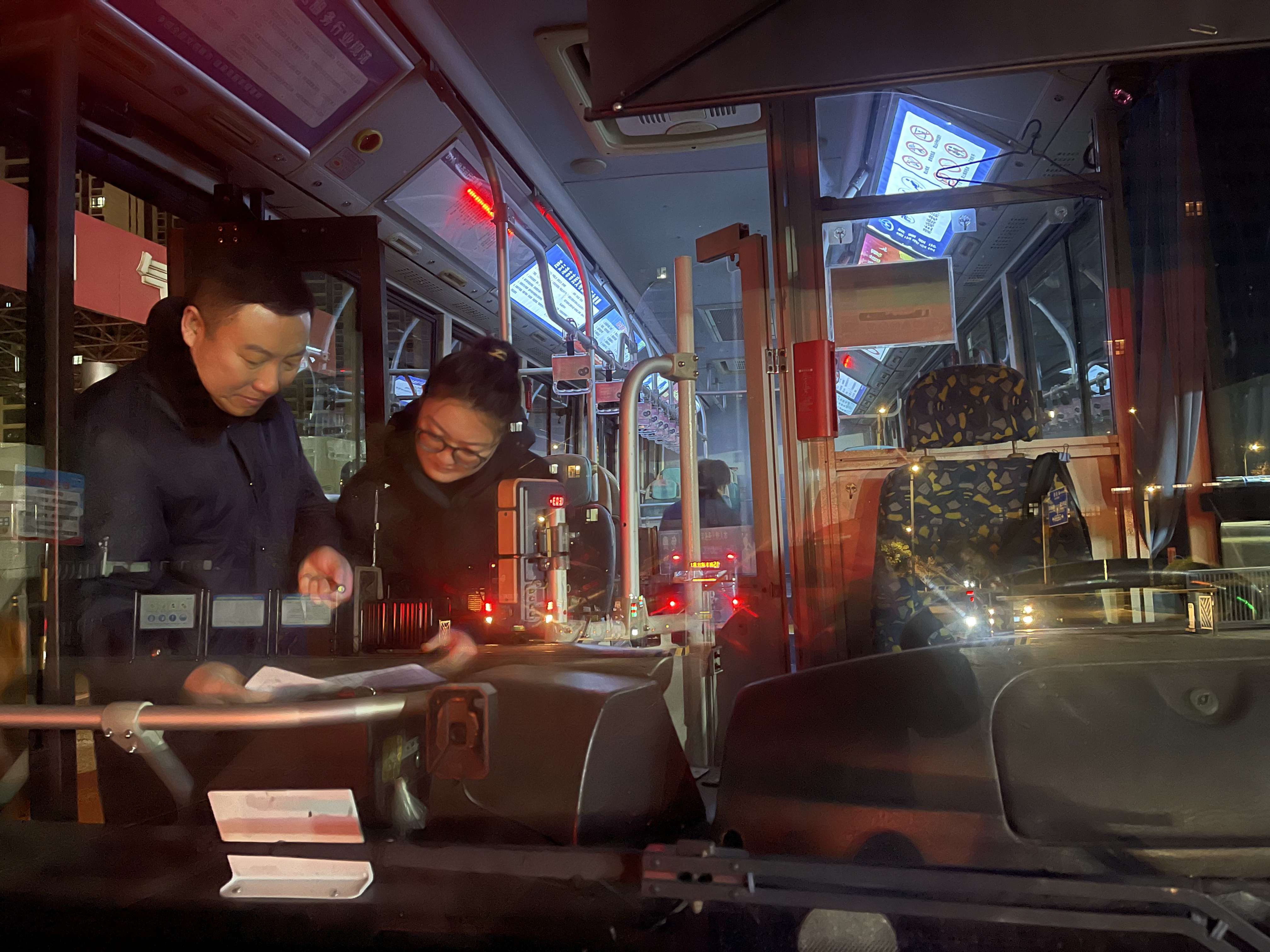 練兵強技能 崗位展風采 ——公交集團快速公交公司組織開展站務員服務技能競賽